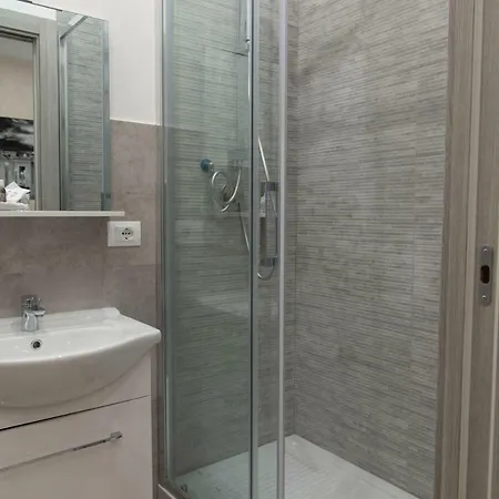 Room91- St. Angelo Castle * Рим